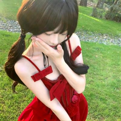 女玩家喜迎春